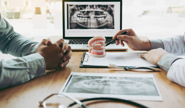 Best Emergency Denture Repair in Metamora, IL