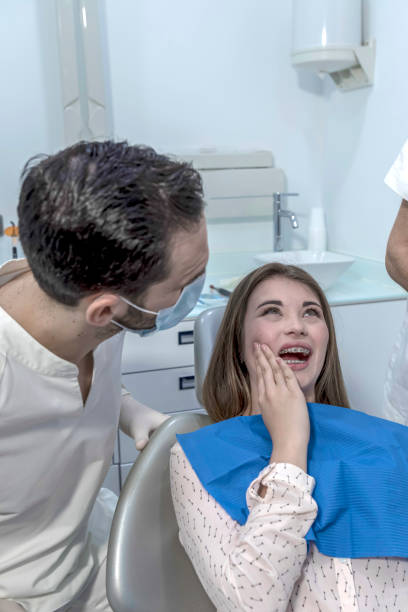 Best Emergency Gum Treatment in Metamora, IL
